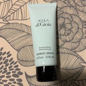 NWT Armani shower gel for women